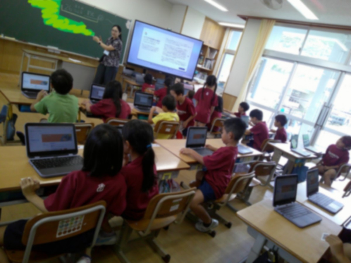 0914_1年タブレット開きの画像