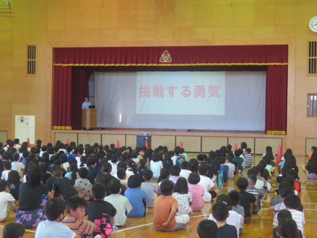 全体朝会（校長講話）の画像