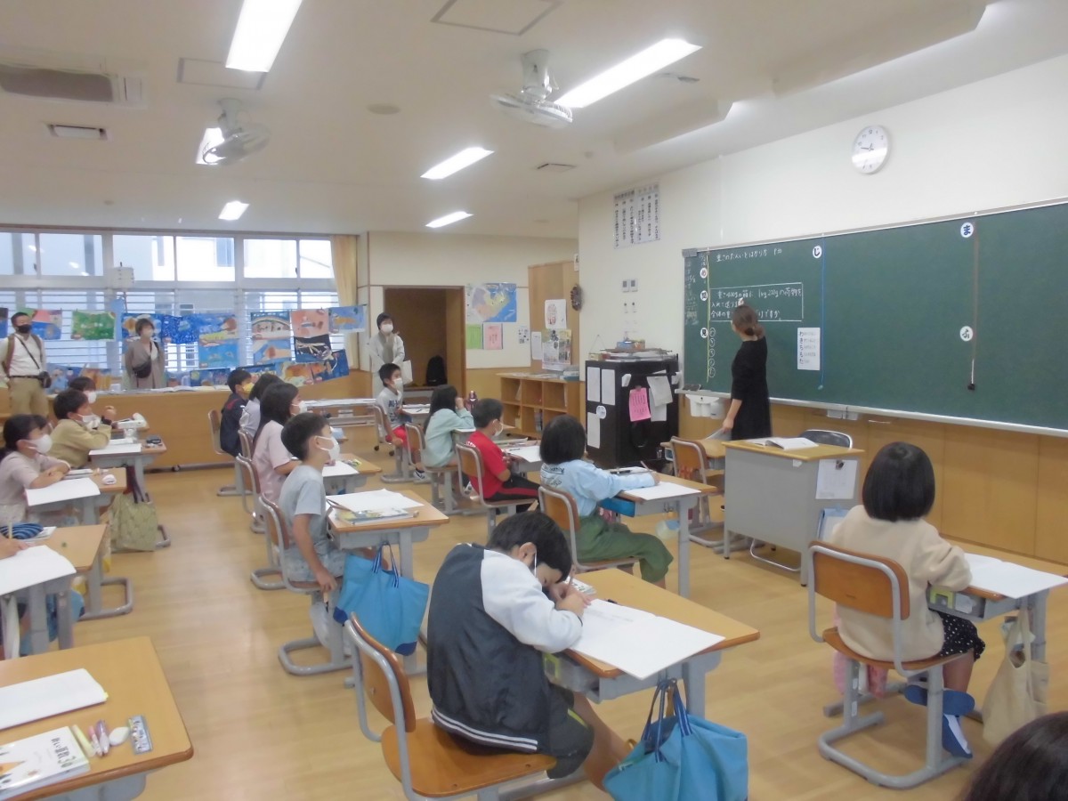 授業参観の画像